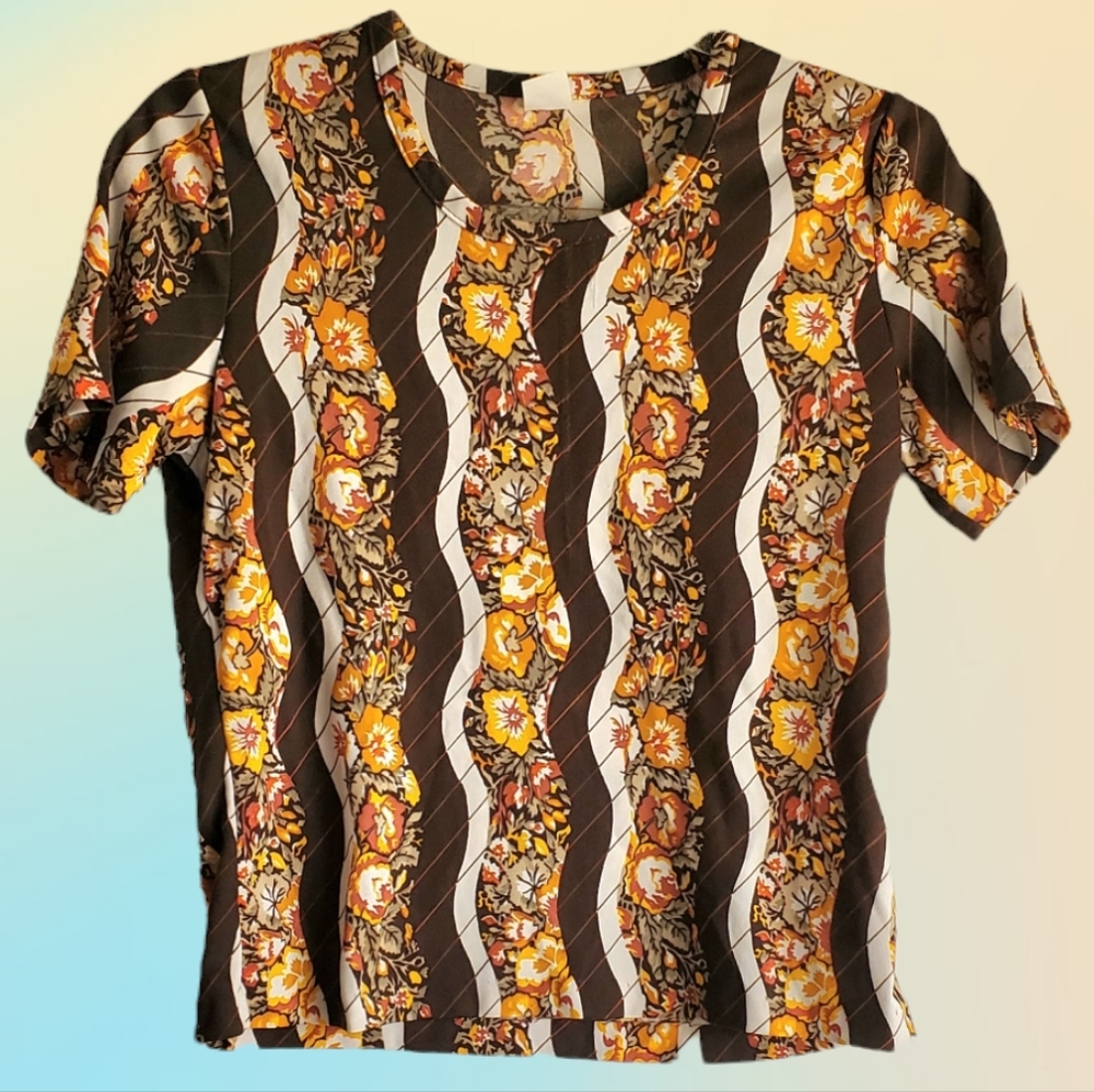 🌻70's Floral Vintage Top🌻